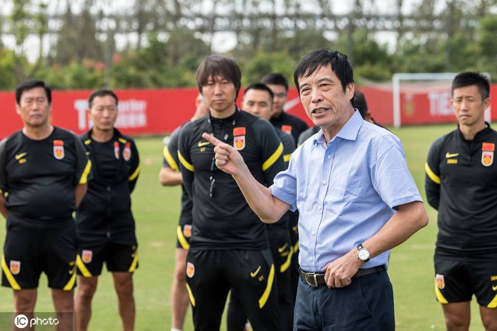 据统计，利物浦本赛季在落后的情况下拿到19分，英超第一，10次落后只输了1场，其余比赛5胜4平。